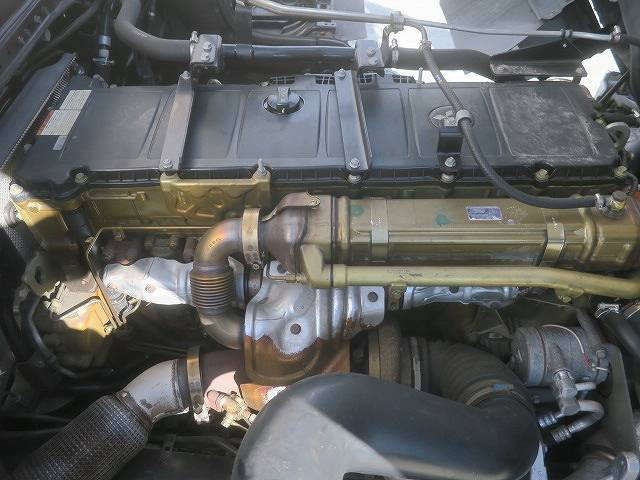 中古トラック 三菱ふそう冷凍バン ＃13