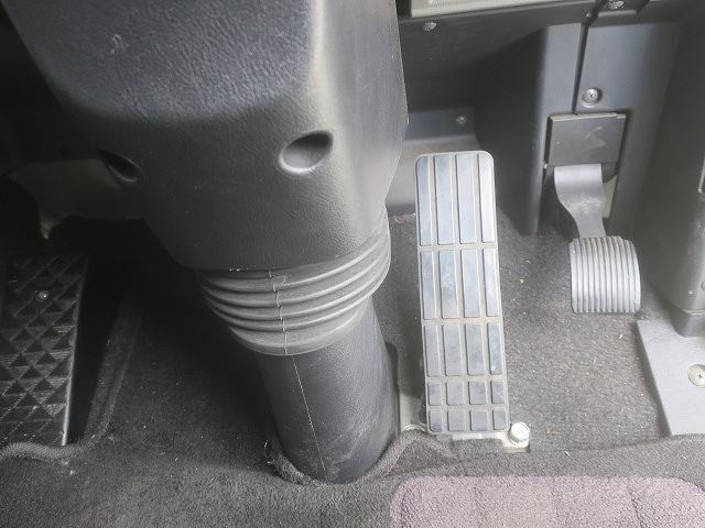 中古トラック 三菱ふそう冷凍バン ＃22