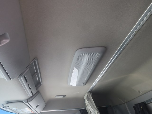 中古トラック 日野 プロフィア 大型平ボディアルミブロック