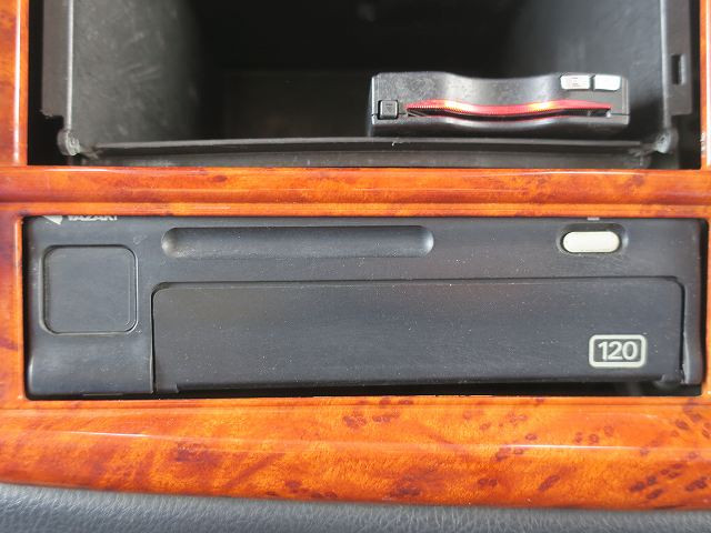 中古トラック 日野 レンジャー 増トンクレーン付平ボディアルミブロック