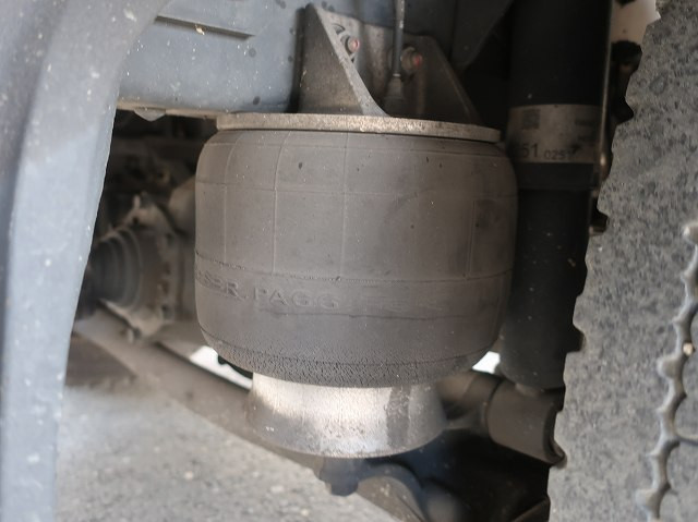 中古トラック 日野冷凍バン ＃11