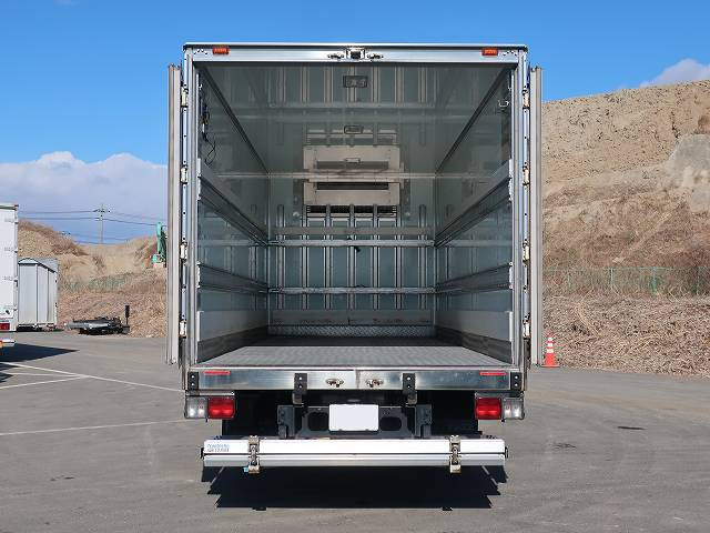 中古トラック 日野 レンジャー 中型冷凍バン