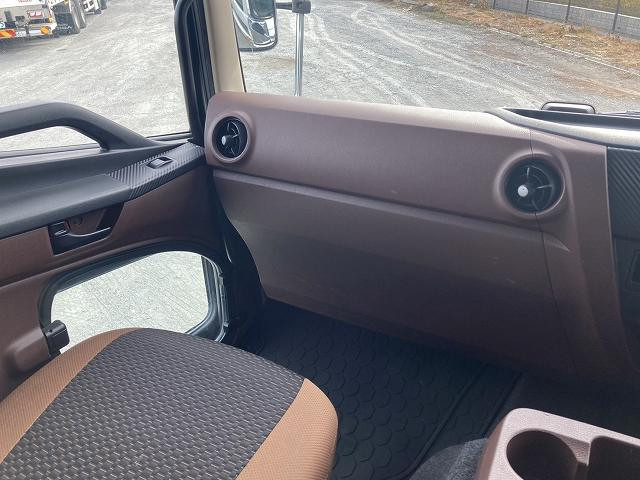 中古トラック 日野 レンジャー 中型アルミウィング