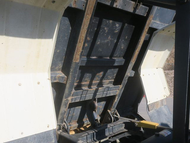 中古トラック 日野 レンジャー 中型ダンプ