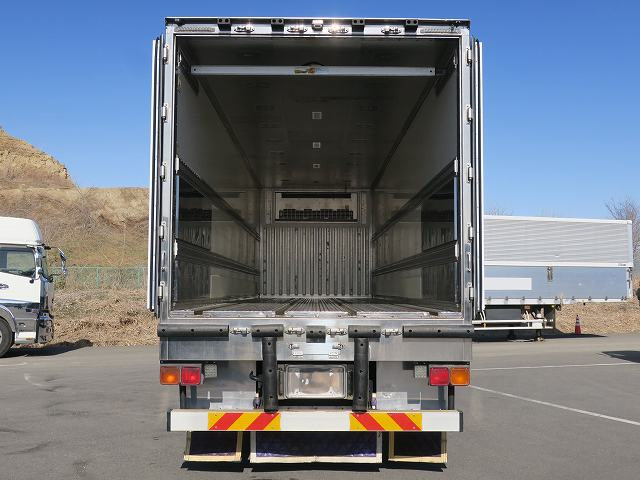 中古トラック 日野冷凍バン ＃5