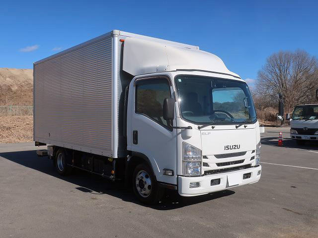 中古トラック いすゞアルミバン ＃2