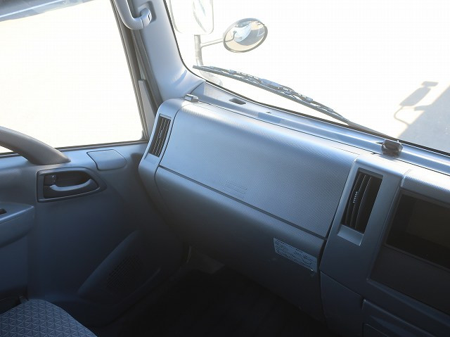 中古トラック いすゞアルミバン ＃13