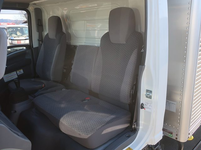 中古トラック いすゞアルミバン ＃21