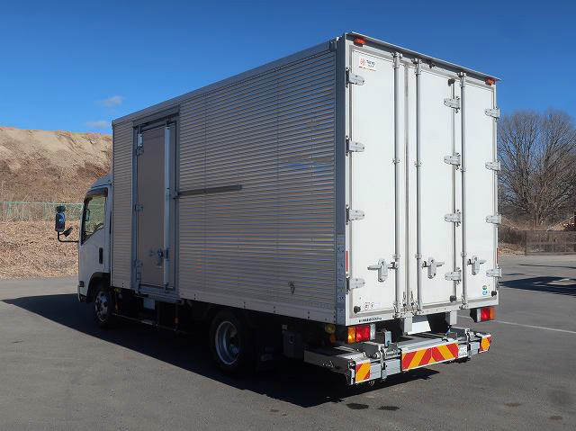 中古トラック いすゞアルミバン ＃4