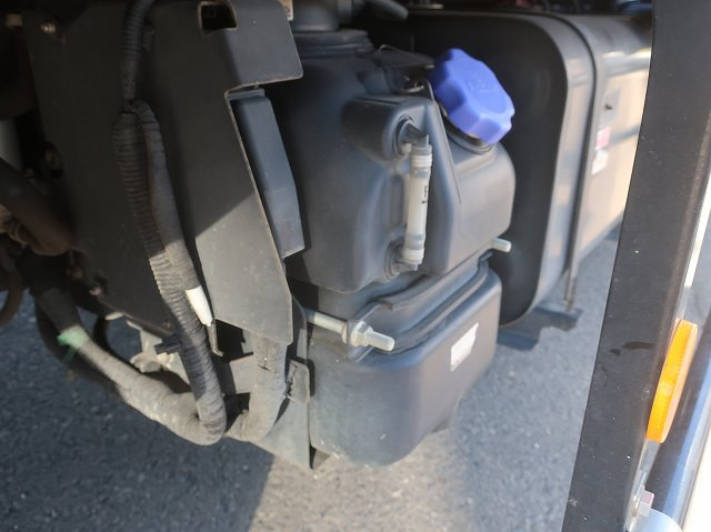 中古トラック いすゞアルミバン ＃9