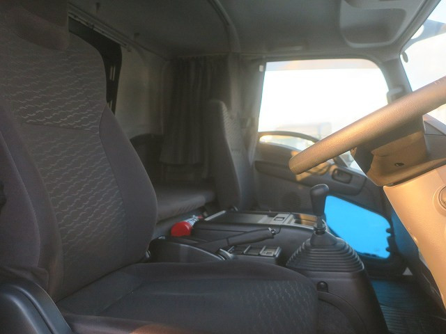 中古トラック いすゞアルミウィング ＃11