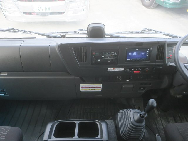  いすゞ フォワード アルミウィン