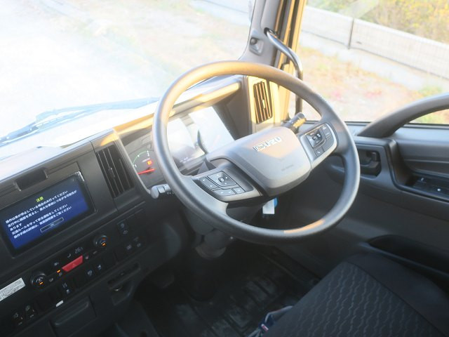 中古トラック いすゞアルミウィング ＃14