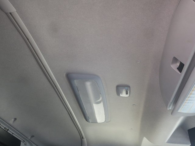  いすゞ フォワード アルミウィン