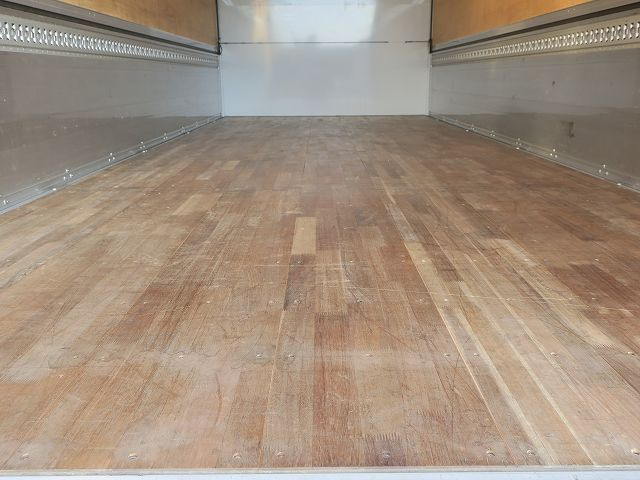 中古トラック いすゞアルミウィング ＃7