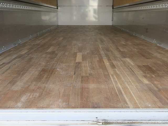 中古トラック いすゞアルミウィング ＃7