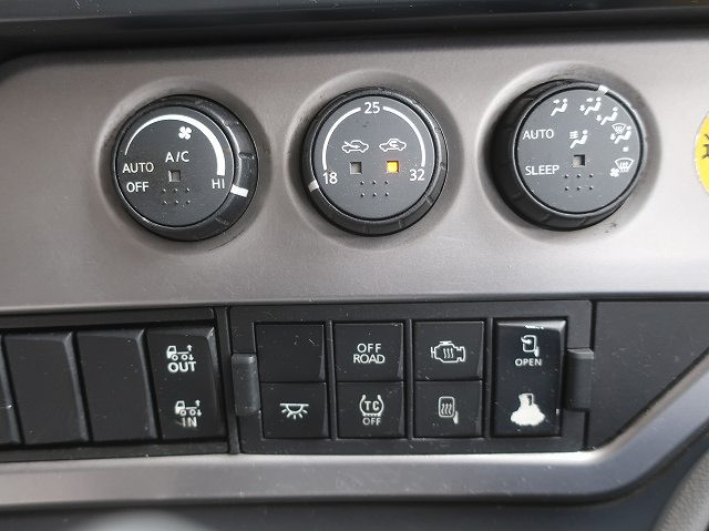 中古トラック UDトラックスアルミウィング ＃20