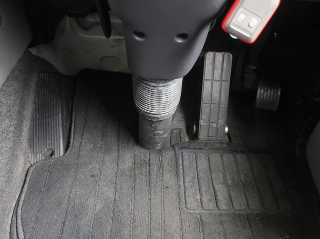 中古トラック UDトラックス クオン 大型アルミウィング