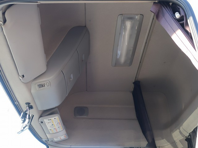 中古トラック UDトラックスアルミウィング ＃24