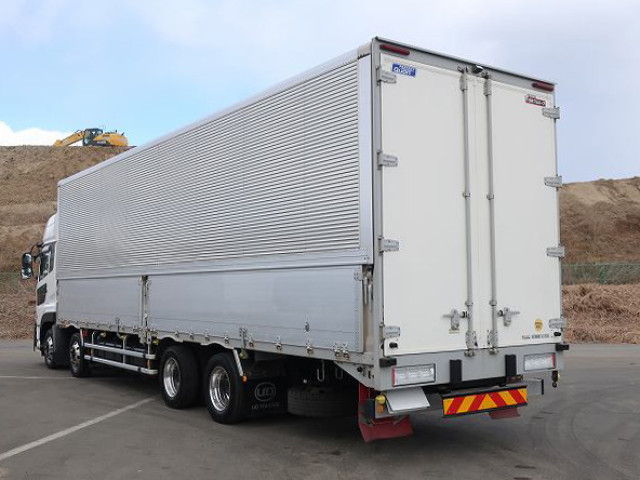 中古トラック UDトラックス クオン 大型アルミウィング