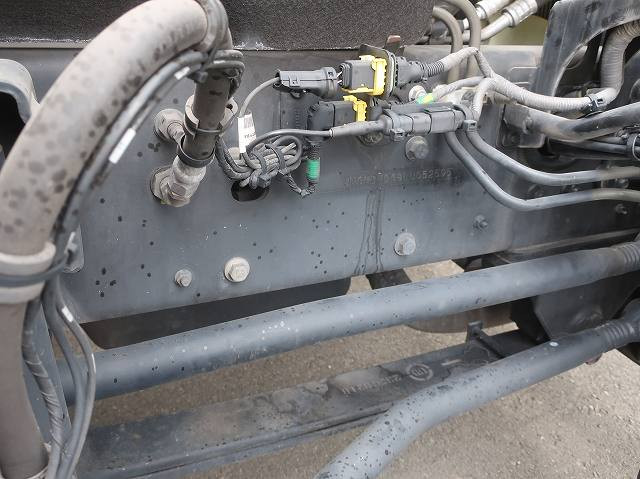 中古トラック UDトラックスアルミウィング ＃9