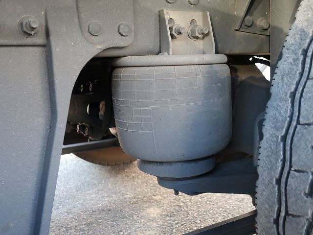 中古トラック UDトラックスアルミウィング ＃10