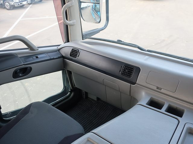 中古トラック 三菱ふそうトラクタヘッド ＃14