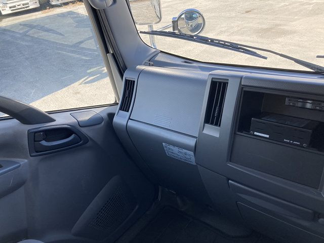 中古トラック いすゞアルミバン ＃11