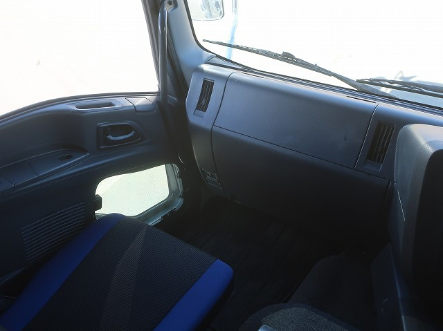 中古トラック いすゞ ギガ 大型ダンプ