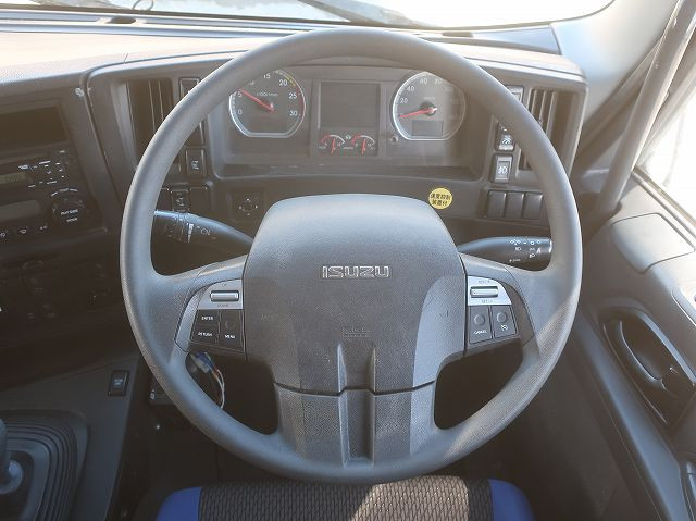 中古トラック いすゞ ギガ 大型ダンプ