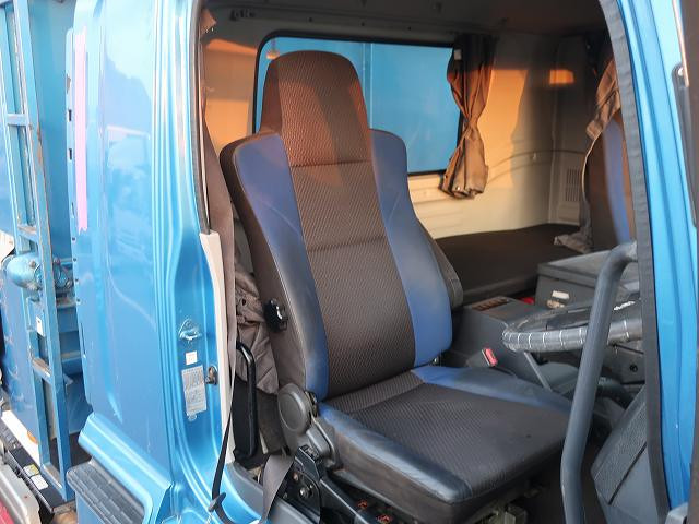 中古トラック いすゞ ギガ 大型ダンプ