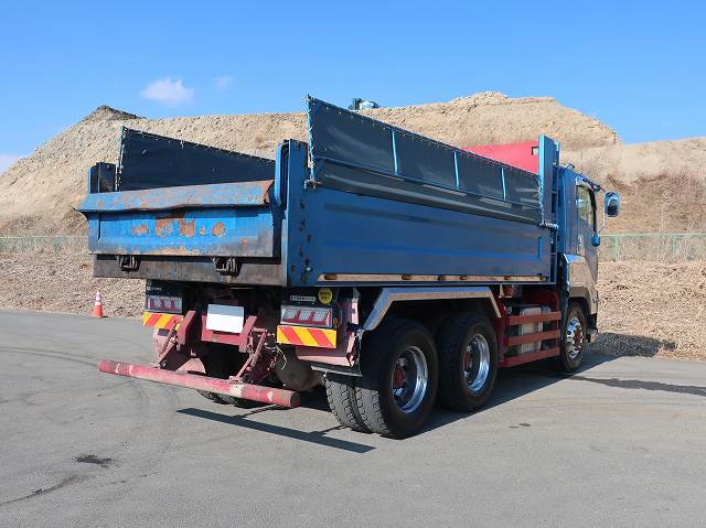 中古トラック いすゞダンプ ＃3