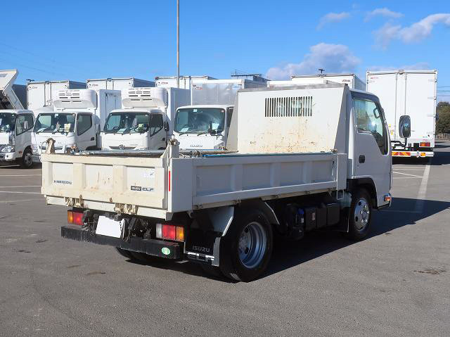 中古トラック いすゞダンプ ＃3