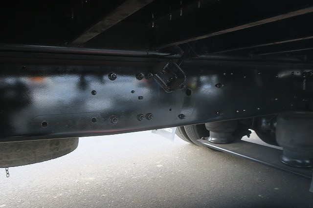 中古トラック 三菱ふそうクレーン付セルフローダー ＃12