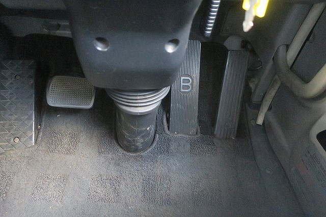 中古トラック 三菱ふそうクレーン付セルフローダー #22