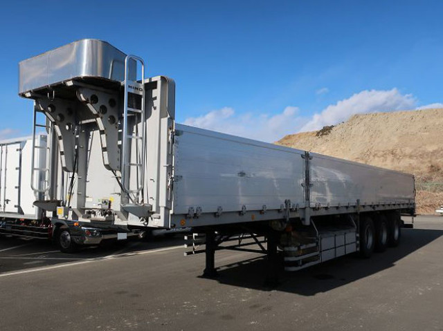 2012 Nippon Fruehauf 3-Axle Aluminum Block Flatbed Trailer with Lift Axle, Maximum Load Capacity 26t 
