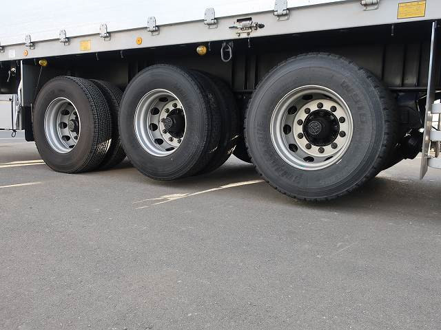 中古トレーラー 日本フルハーフ 3軸 アルミブロック平トレーラー