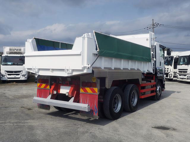 中古トラック いすゞダンプ ＃3