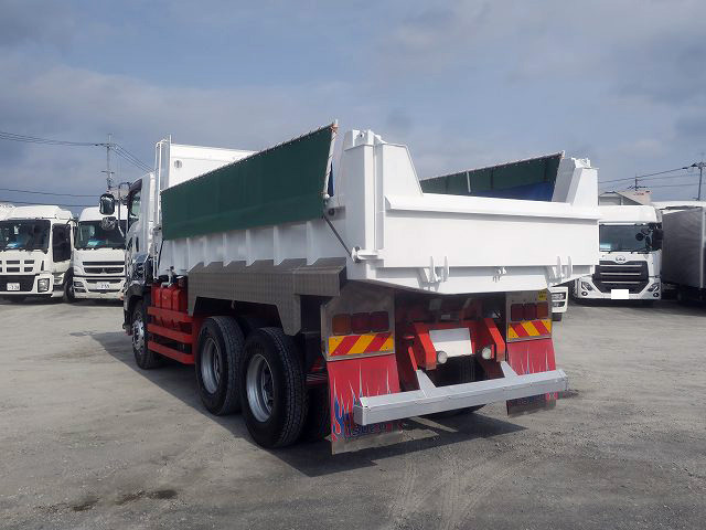 中古トラック いすゞダンプ ＃4