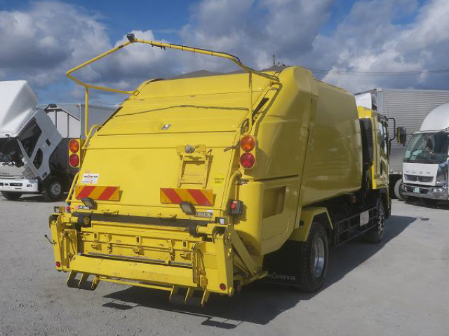 いすゞフォワード 増トン パッカー車