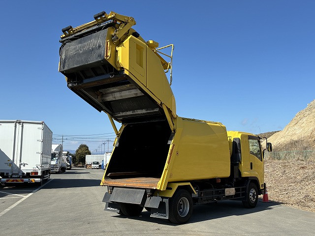 中古トラック いすゞパッカー車（塵芥車） ＃5