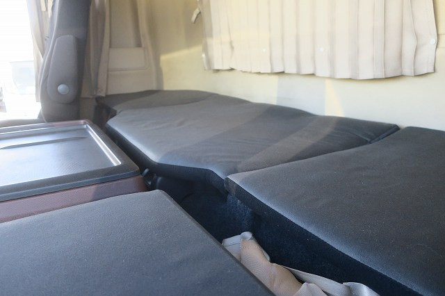 中古トラック 日野 プロフィア 大型ダンプ