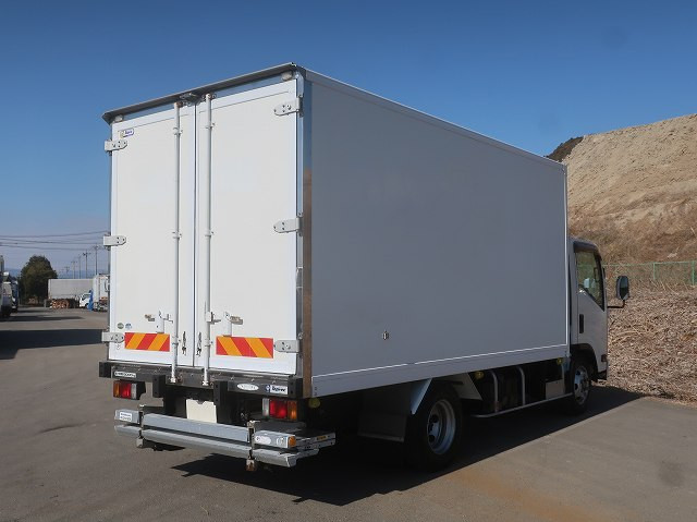 中古トラック いすゞ エルフ 小型冷蔵冷凍車
