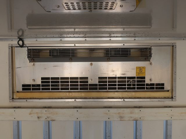 中古トラック いすゞ エルフ 小型冷蔵冷凍車