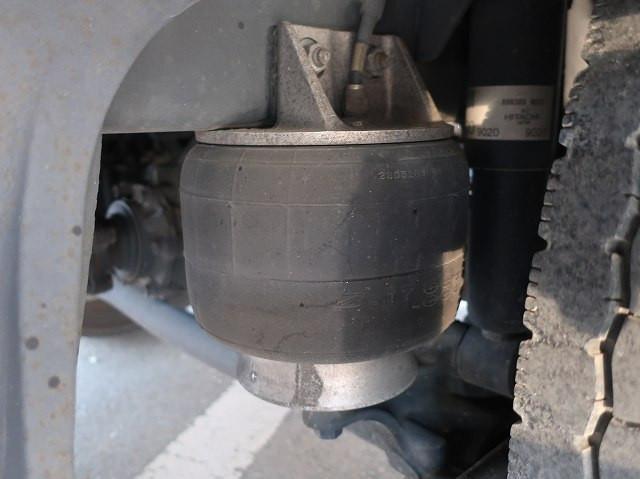 中古トラック いすゞアルミウイング ＃11