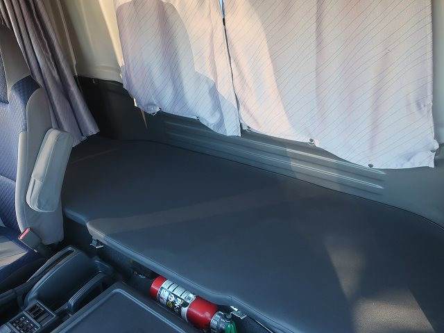 中古トラック いすゞアルミウイング ＃23