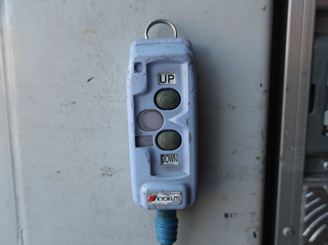 中古トラック いすゞアルミウイング ＃9