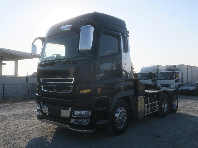 三菱ふそう　トラクタヘッド