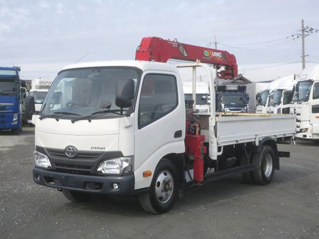 【リースレンタル専用車両】平成30年式 トヨタ ダイナ 2tクレーン付平ボディ 標準ロング ユニック4段 2.6t吊 ラジコン フックイン ★予備検査付/あんしん車検パック施工済み!★
