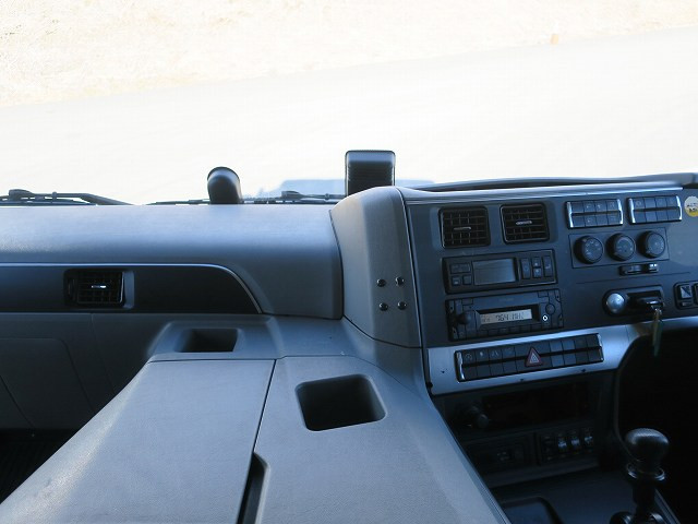 中古トラック 三菱ふそう冷凍ウィング ＃17